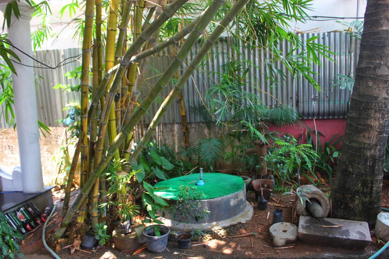 Adams Wood House Ayurveda Homestay Коччи Экстерьер фото